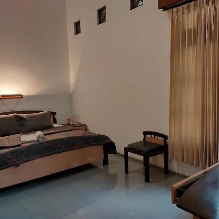 Ayodya Inn , Yogyakarta Lodging , Digital Nomads , Entrepreneurs Centre , Coworking Space , Coliving , Kost Lengkap , Exclusive Boarding House And Student Accommodation In Jogjakarta City Center ! Exterior photo