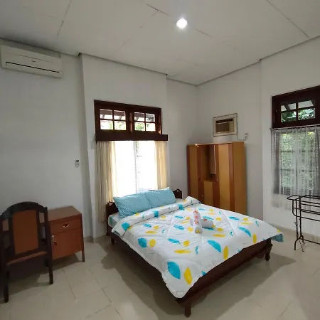 Ayodya Inn , Yogyakarta Lodging , Digital Nomads , Entrepreneurs Centre , Coworking Space , Coliving , Kost Lengkap , Exclusive Boarding House And Student Accommodation In Jogjakarta City Center ! Exterior photo