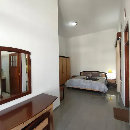 Ayodya Inn , Yogyakarta Lodging , Digital Nomads , Entrepreneurs Centre , Coworking Space , Coliving , Kost Lengkap , Exclusive Boarding House And Student Accommodation In Jogjakarta City Center ! Exterior photo