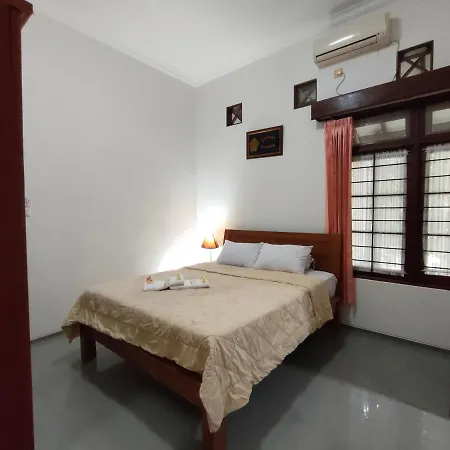 Ayodya Inn , Yogyakarta Lodging , Digital Nomads , Entrepreneurs Centre , Coworking Space , Coliving , Kost Lengkap , Exclusive Boarding House And Student Accommodation In Jogjakarta City Center ! Exterior photo