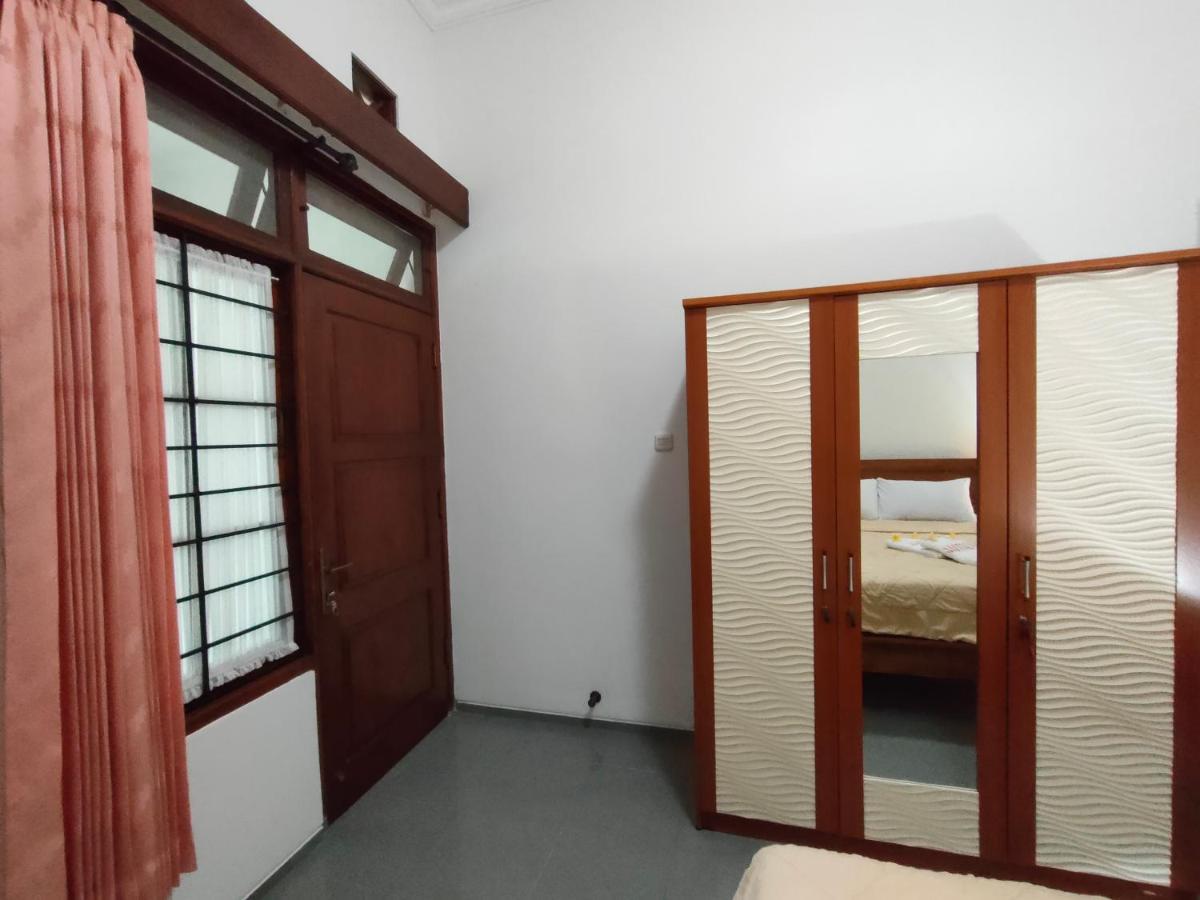 Lodge Ayodya Inn: Digital Nomad Hub & Coworking Space In *